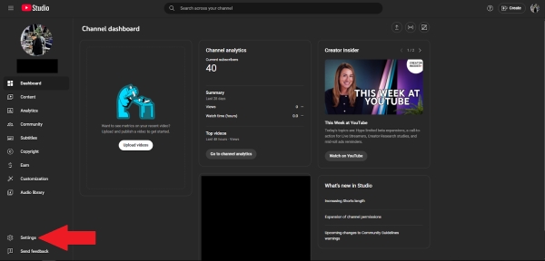 رفتن به بخش تنظیمات در YouTube Studio