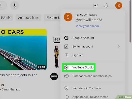 انتخاب گزینه YouTube Studio